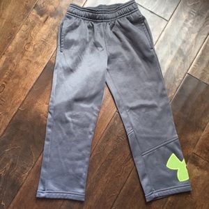 Under armor boy pants
